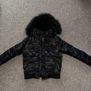Nozie Men’s Large Bomber jacket